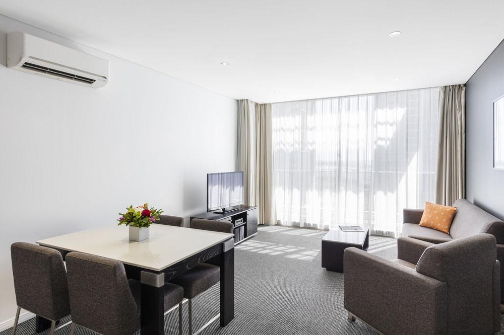 Meriton Serviced Apartments Aqua Street Gold Coast Ngoại thất bức ảnh