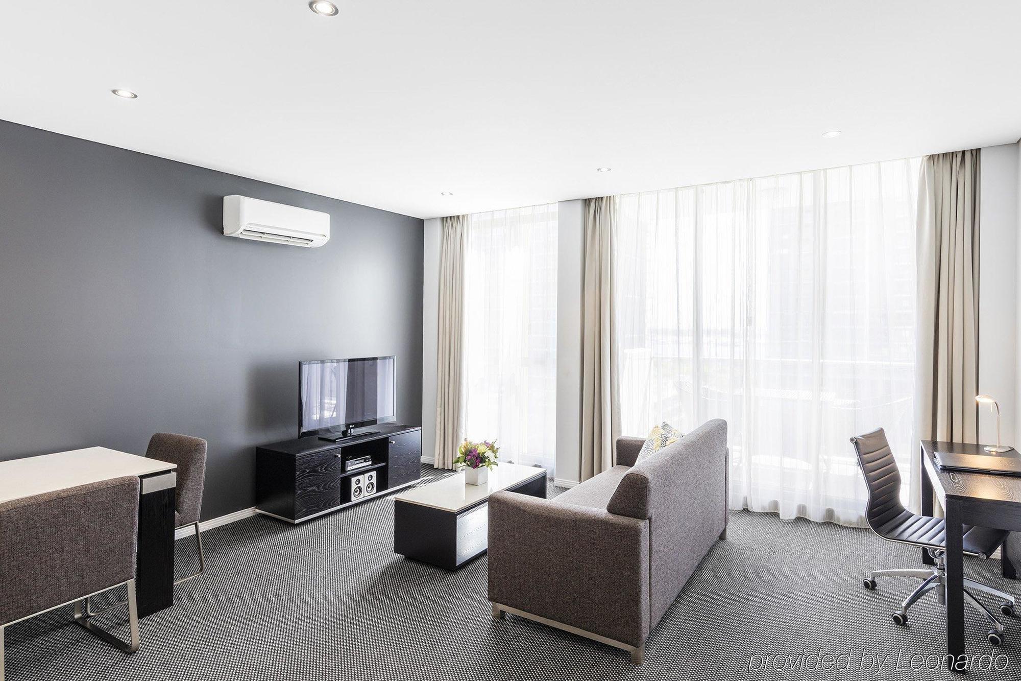 Meriton Serviced Apartments Aqua Street Gold Coast Ngoại thất bức ảnh