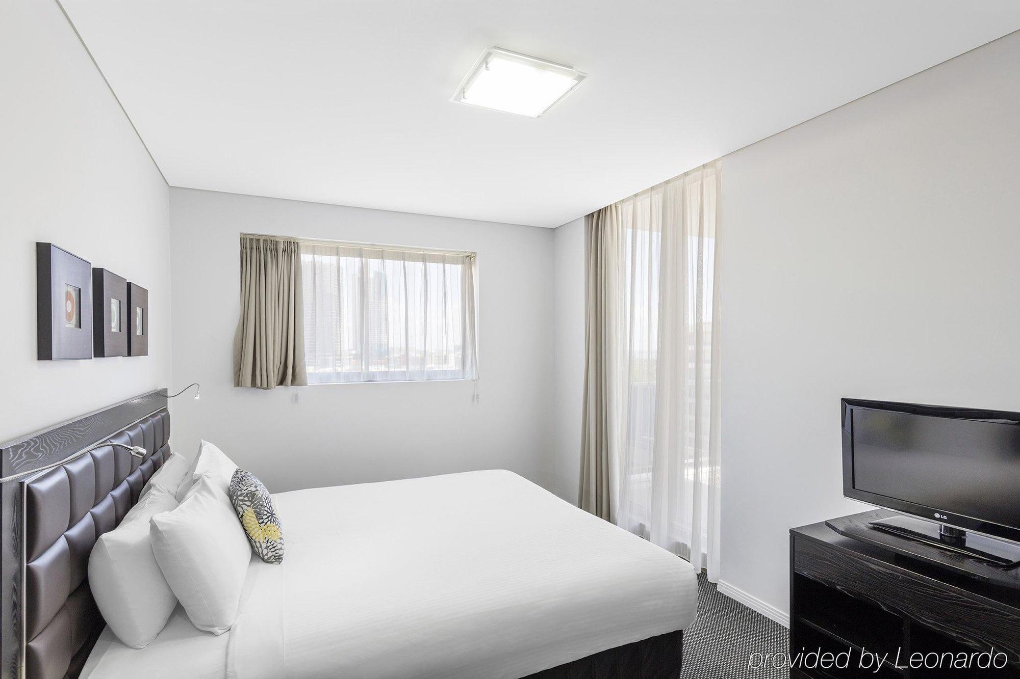 Meriton Serviced Apartments Aqua Street Gold Coast Ngoại thất bức ảnh